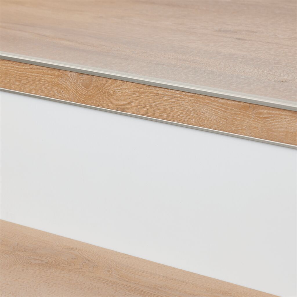 Stootbord - Ambiant RAL 9016 Wit Steenstructuur - 18 x 130 cm - Traprenovatie PVC