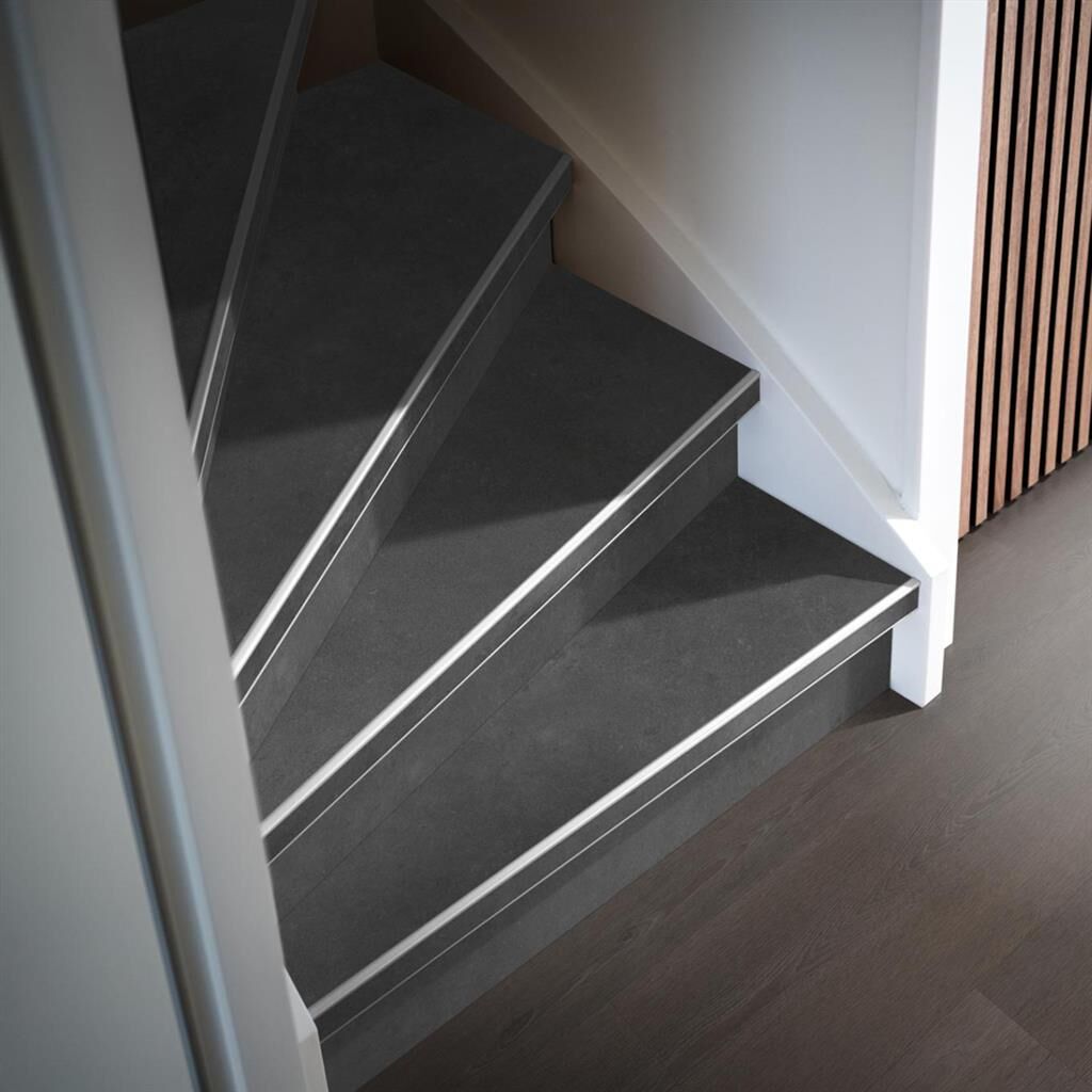 Ambiant Traptreden Set - Sarino Dark Grey - Traprenovatie PVC