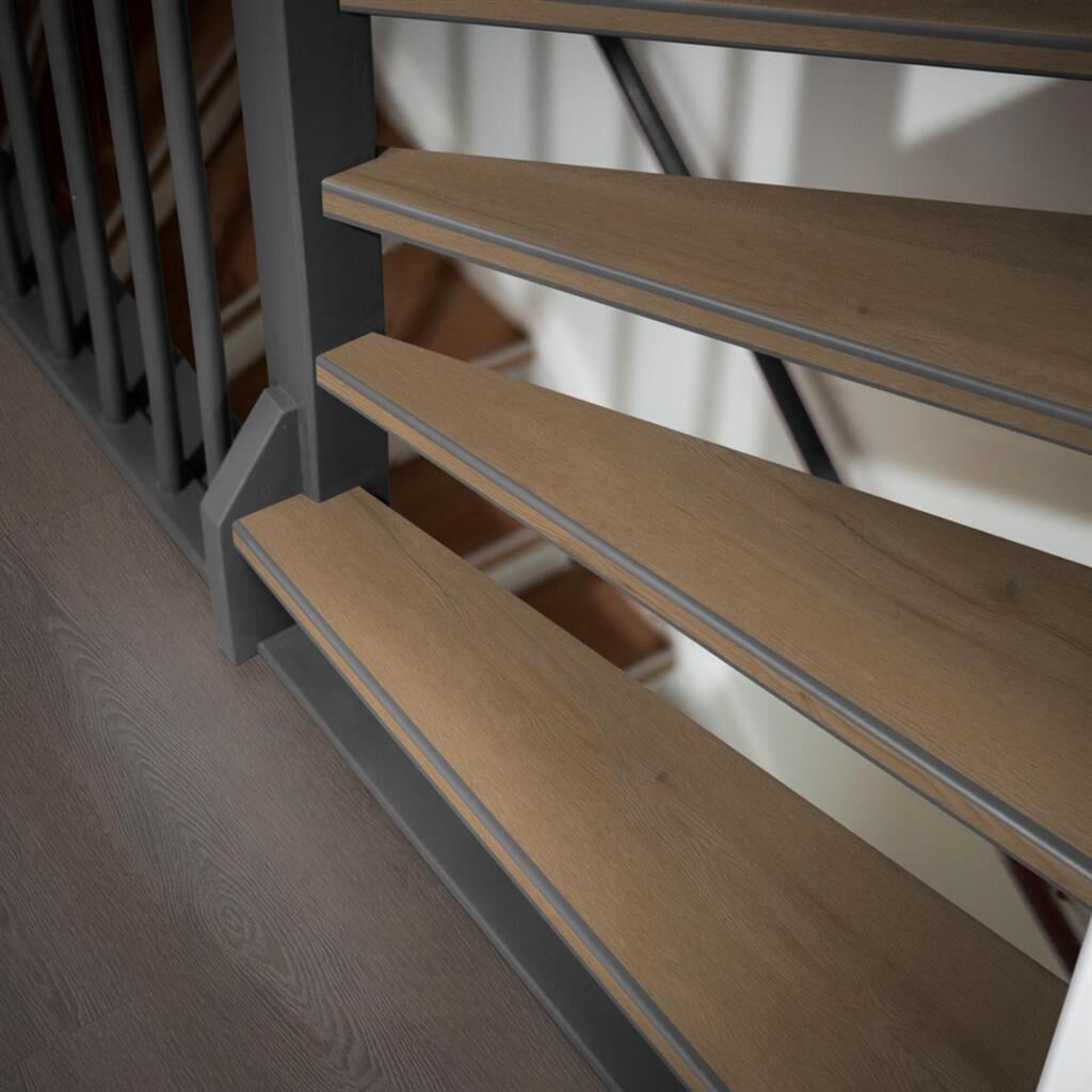 Ambiant Traptreden Set - Vivero Warm Oak - Traprenovatie PVC