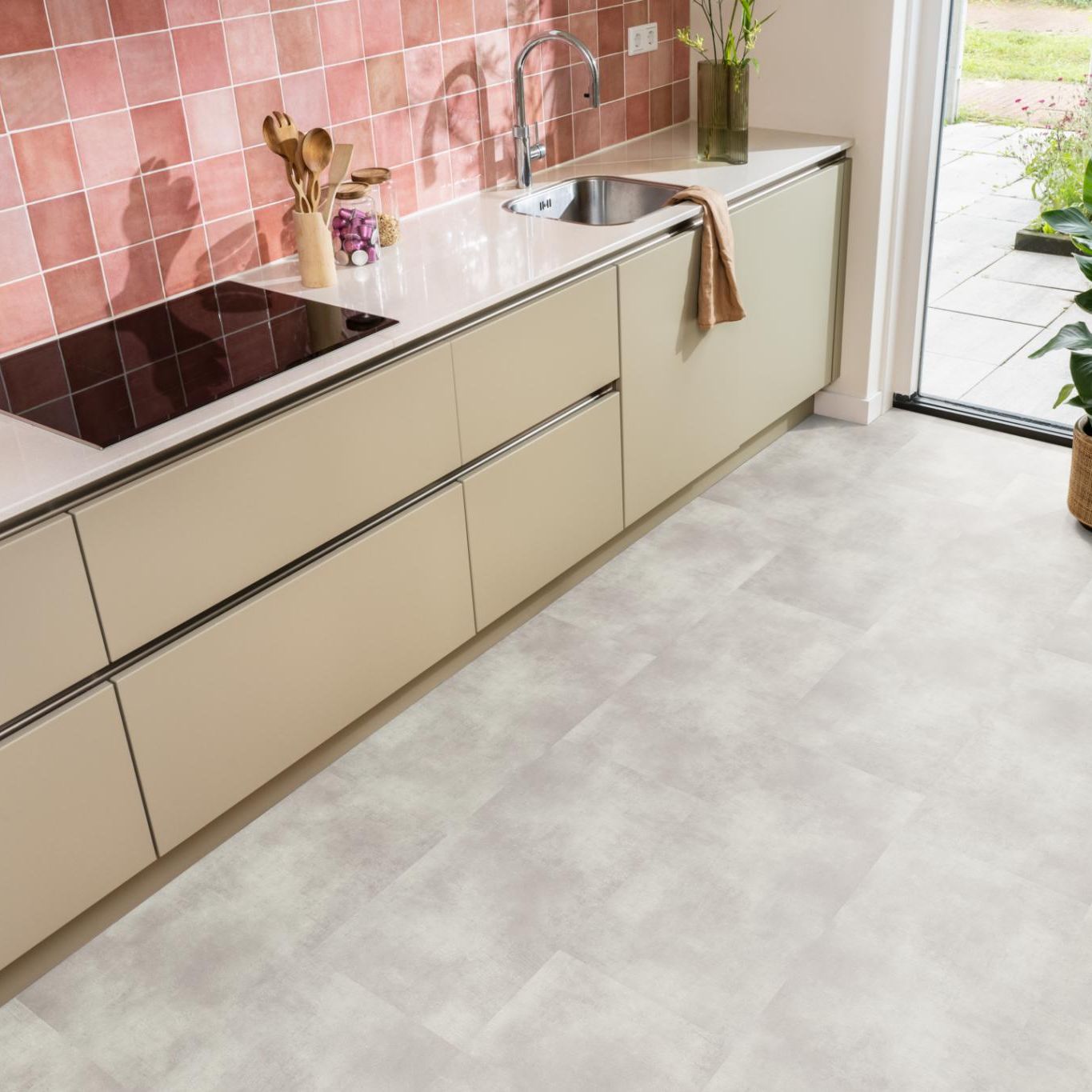 Ambiant Concrete Dryback Off Grey - Plak PVC Vloer