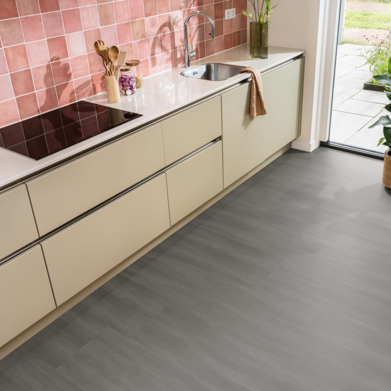 Ambiant Concrete XL Dryback Anthracite - Plak PVC Vloer