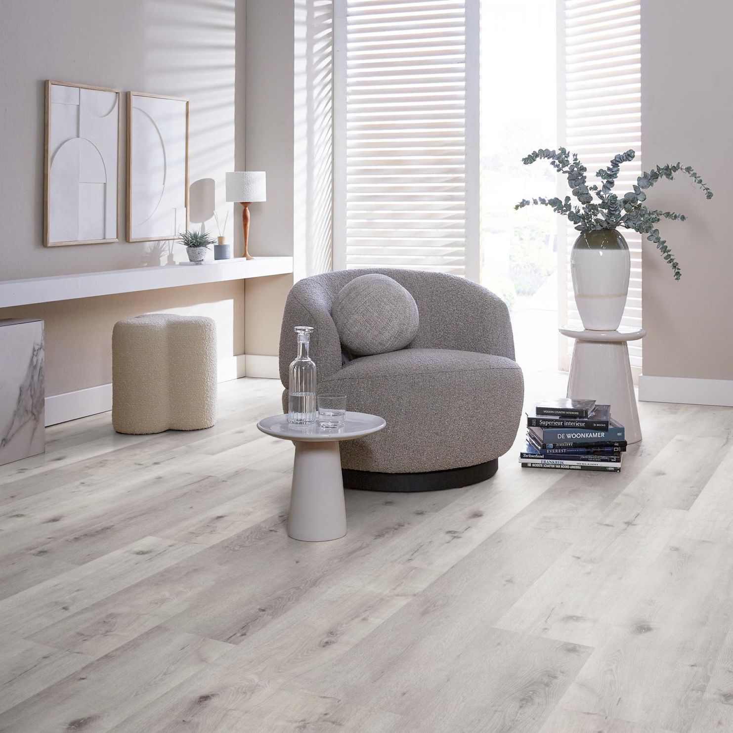 Ambiant Essenzo Dryback Light Grey - Plak PVC Vloer