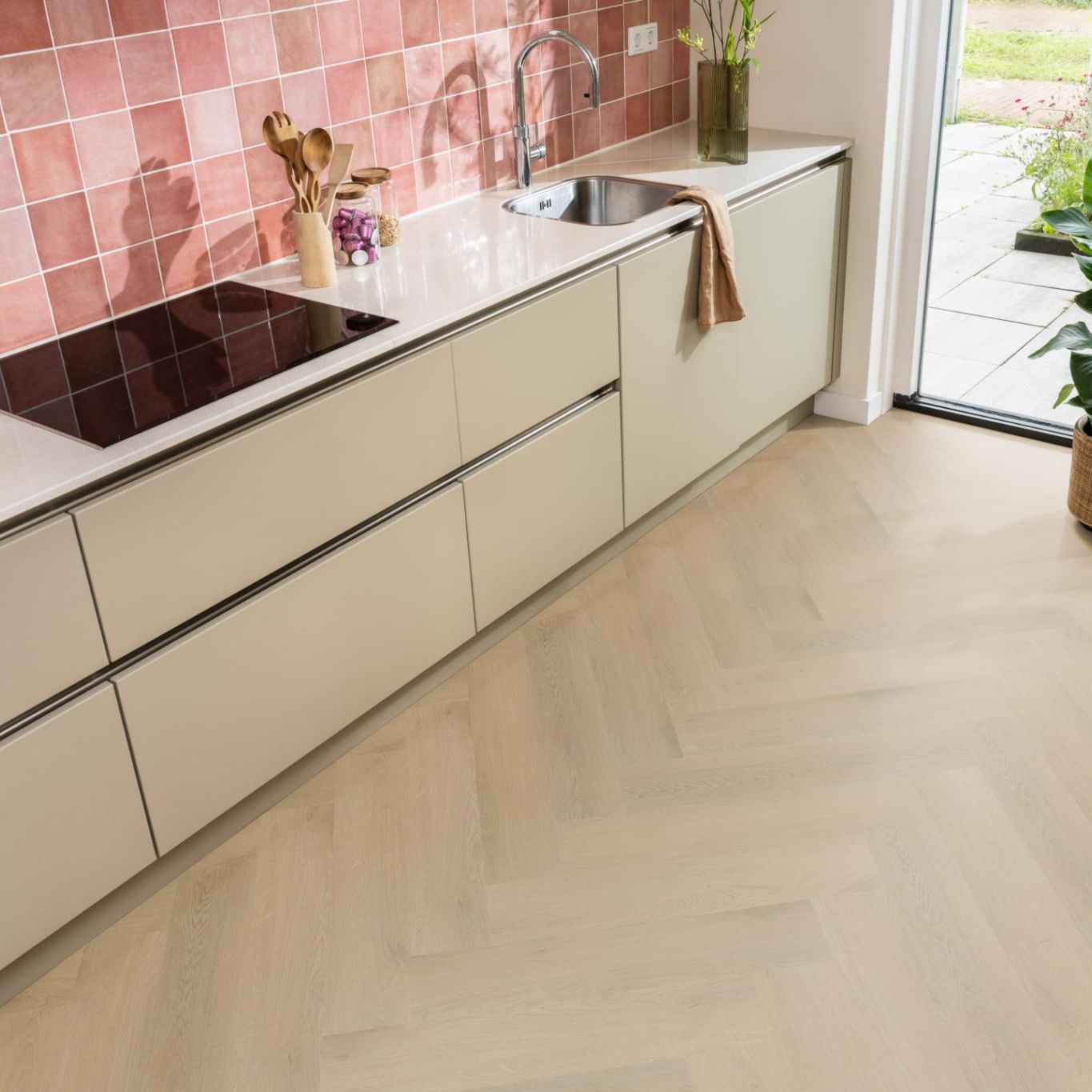 Ambiant Spigato Navaro Visgraat Dryback Beige - Plak PVC Vloer