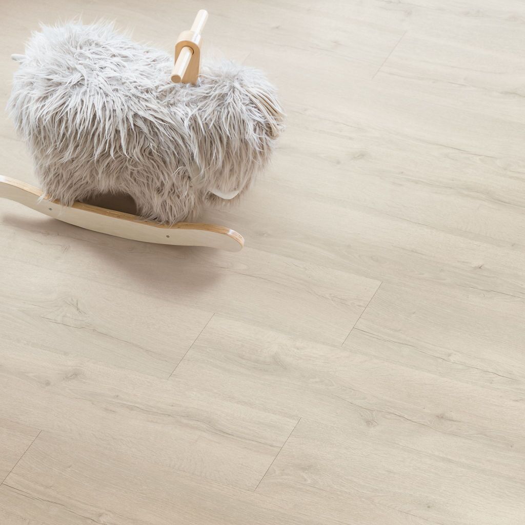 Quick-Step Classic CLM5790 Levendige Grijze Eik - Laminaatvloer