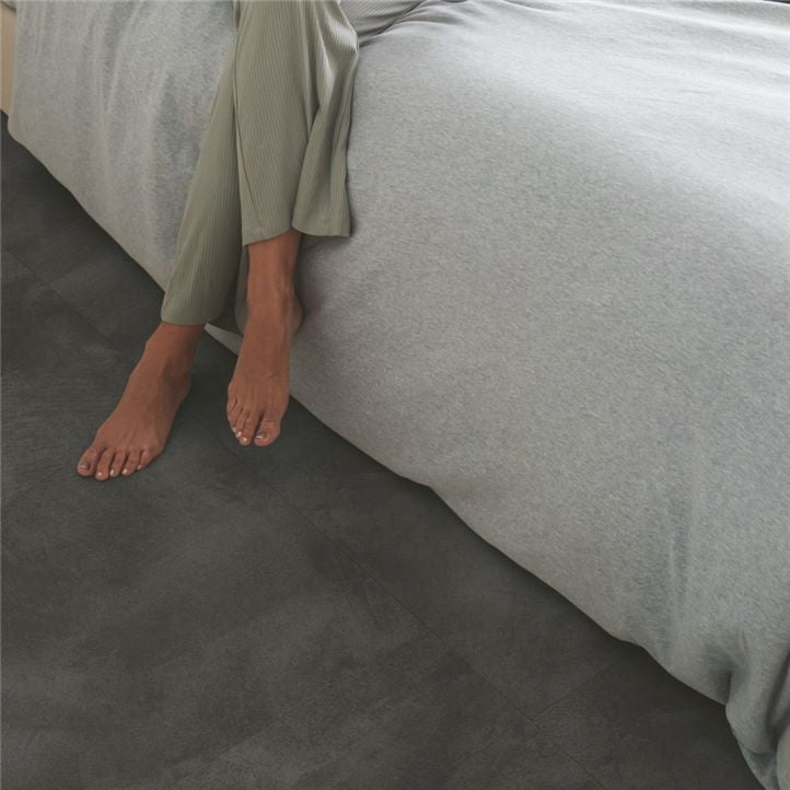 Quick-Step Ilume ILCP40272 Zachte Storm - Tegel - Klik PVC Vloer
