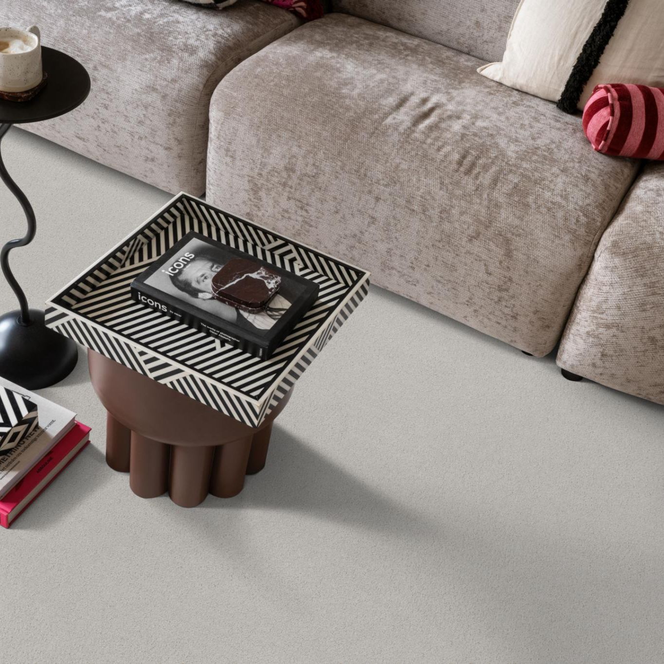 Ambiant Amoroso Parelwit 0010 - Vloerbedekking - Tapijt