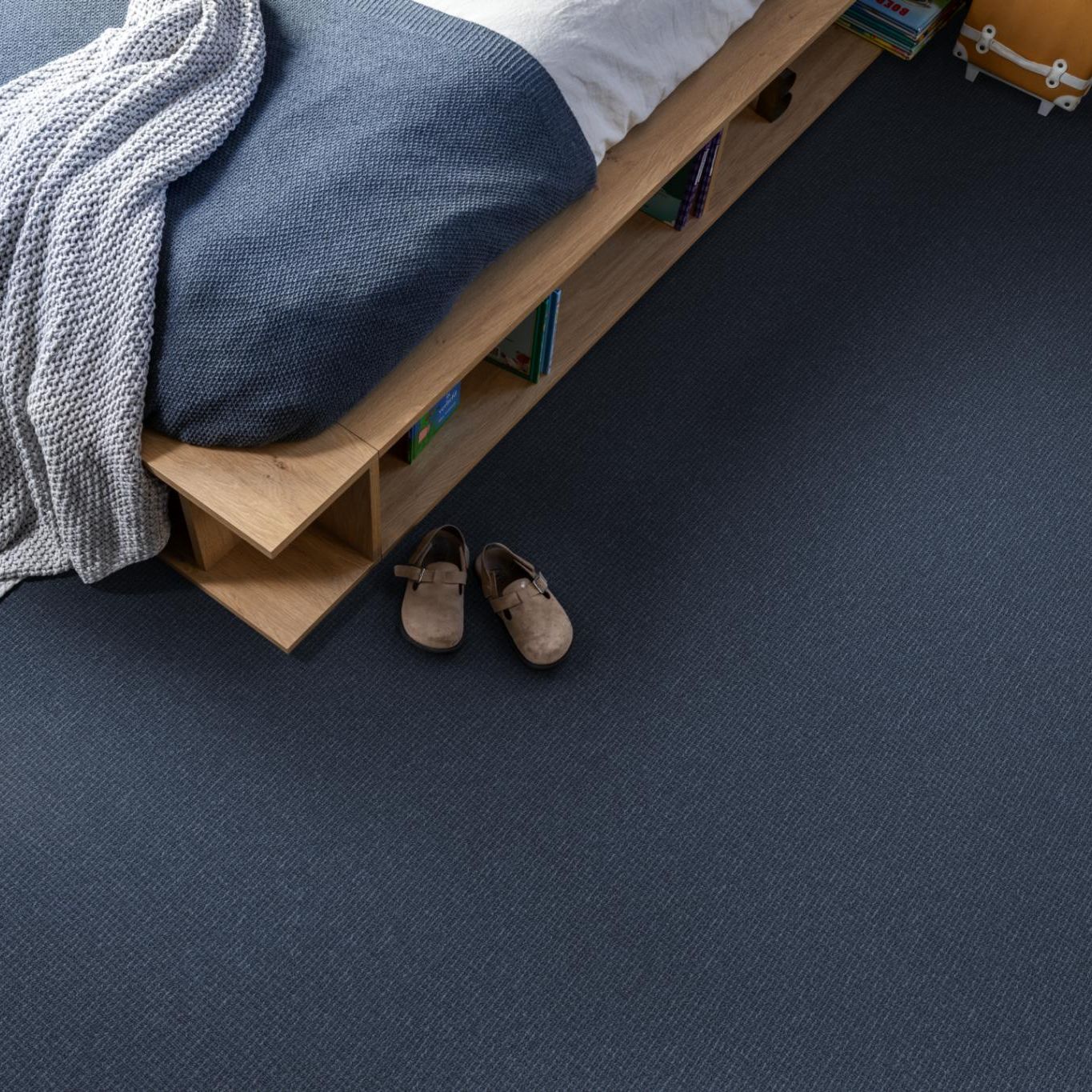 Ambiant Topaas Blauw 0700 - Vloerbedekking - Tapijt