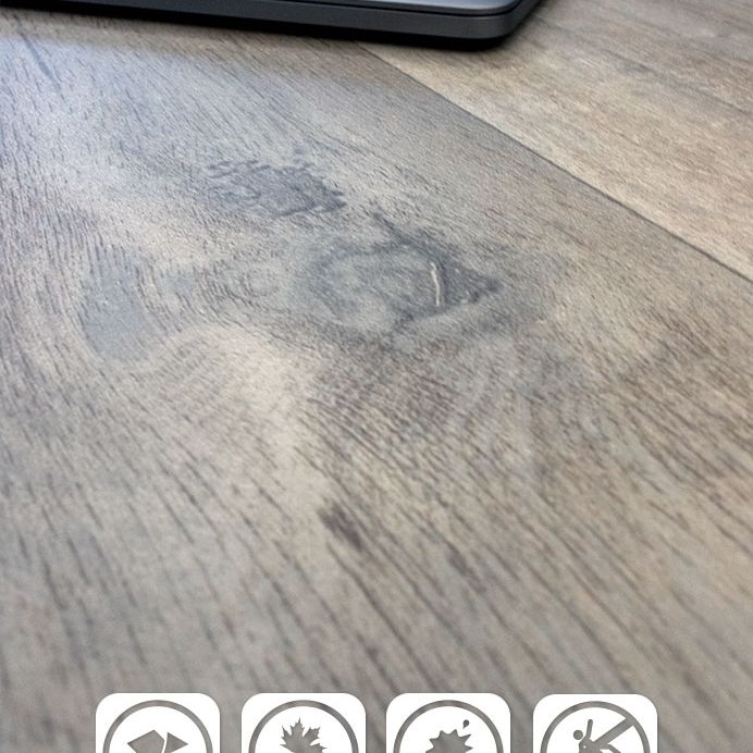 Interfloor Domestic Wood S84 - Vinyl