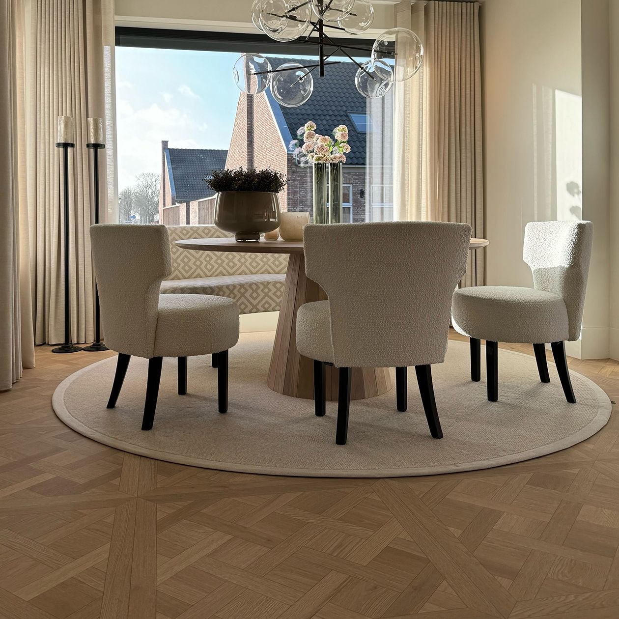 Interfloor Dynamic Versailles V10 - Vinyl - Black Tex Backing