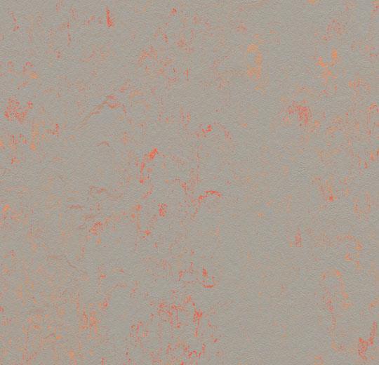 Marmoleum Concrete 3712 Orange Shimmer - Linoleum - Harman Vloeren Amsterdam